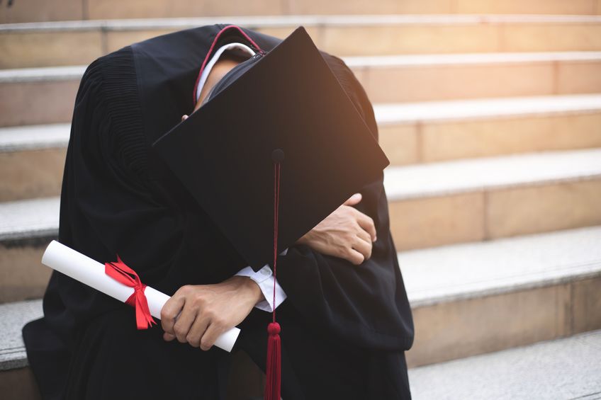 Güvenli gelecek için diploma yetmiyor